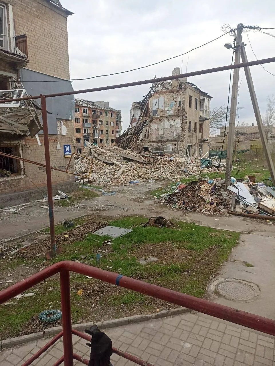 Руйнування у Покровську